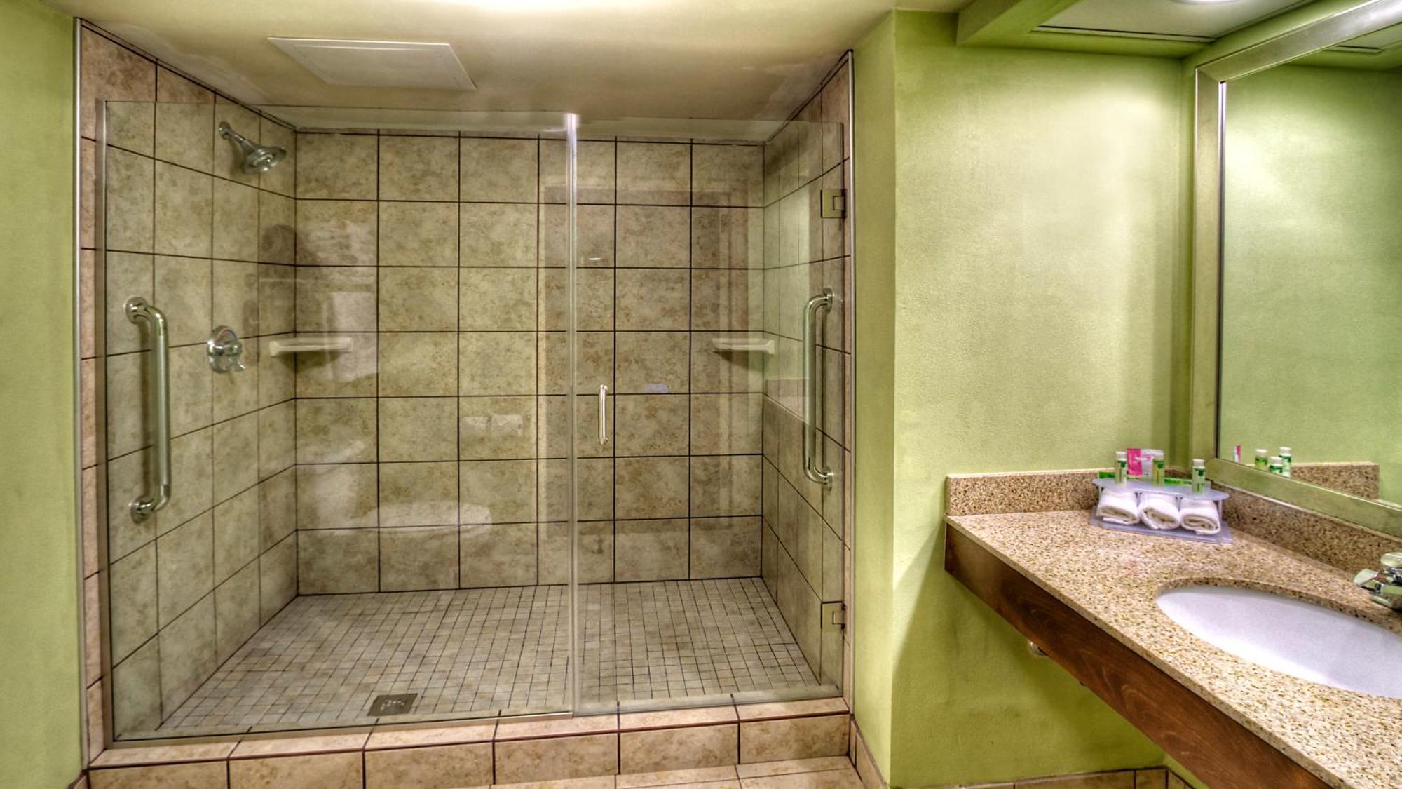 Holiday Inn Express Greenville By Ihg Εξωτερικό φωτογραφία